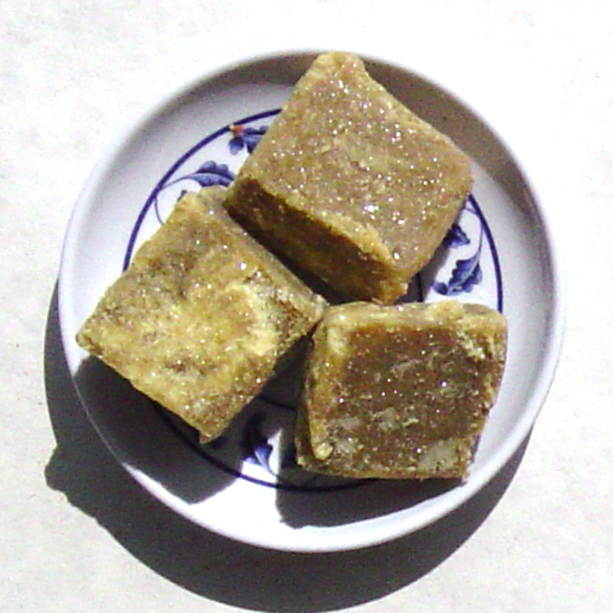 Incense Sampler Works - Tub Bulk, Honey Amber